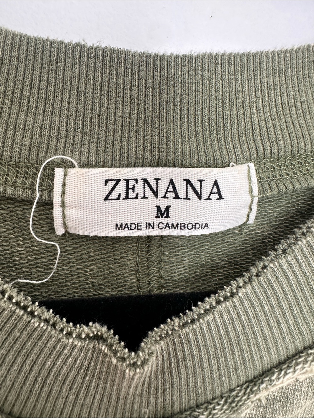 Zenana Mineral Wash Sweatshirt M Olive Green Distressed Raw Seam Pocket - Picture 4 of 9